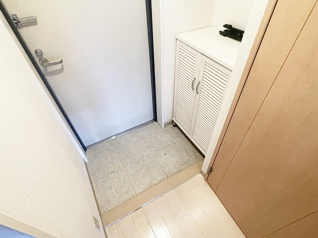 【玄関】 | フォーシーズン南草津 | シンプルで使いやすい玄関です