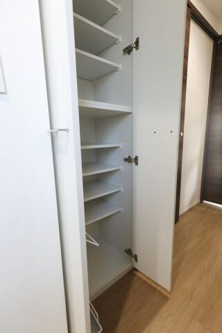 スカイコートグレース新宿中落合の収納