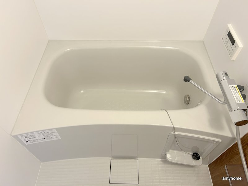 LOFTRIA大正　仲介手数料無料の浴室