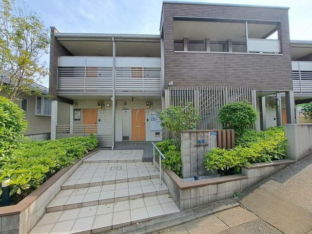 ガイア上池台の外観