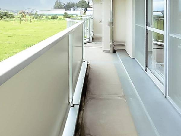 ビレッジハウス万丁目1号棟のバルコニー|ビレッジハウスの同一物件・同一タイプの間取りの写真です