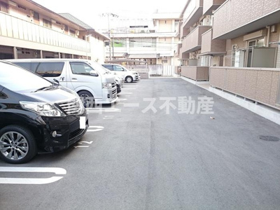 【駐車場】 | ソレイユ八尾