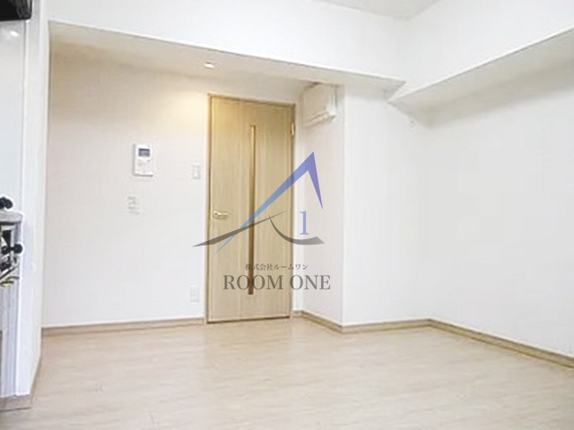 ルーブル中野ガーデンの居間・リビング|洋室のお部屋です。