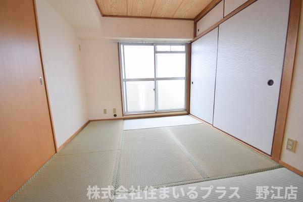コーポ白樺古市の内装