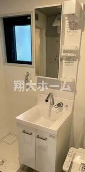 ＶＡＲＩＥ　ＡＫＩＢＡ　Ｄｕｅの洗面所