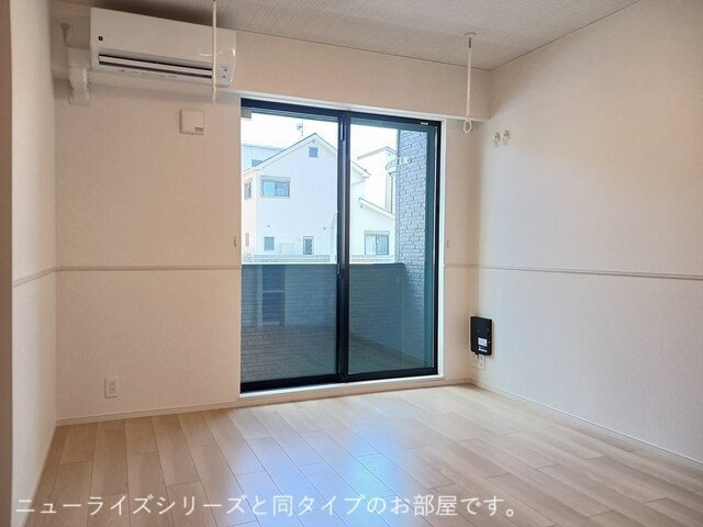 ゾーナ・ヴェルデⅠ番館の居間・リビング
