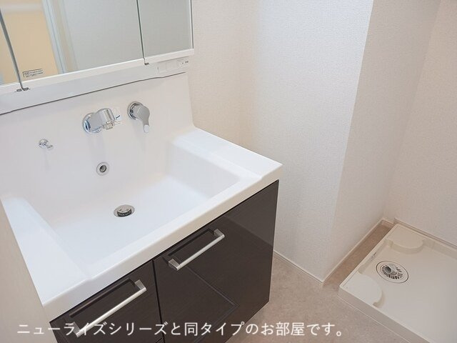 ゾーナ・ヴェルデⅠ番館の洗面所
