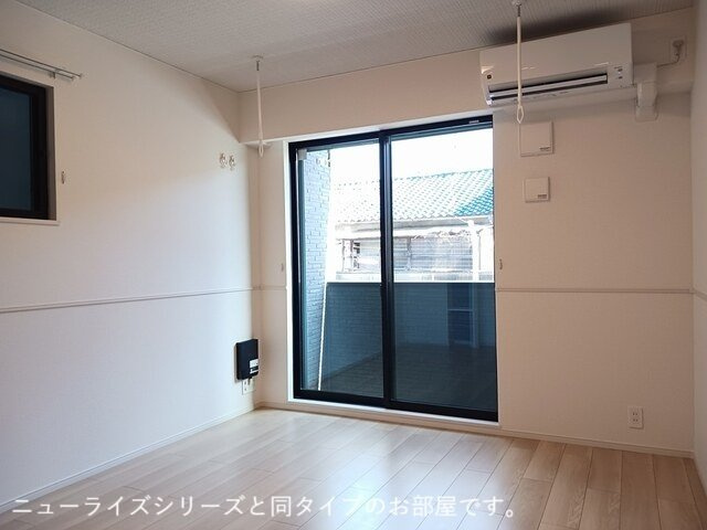 ゾーナ・ヴェルデⅠ番館の居間・リビング