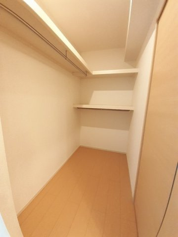 エアリー　カーサＡの収納