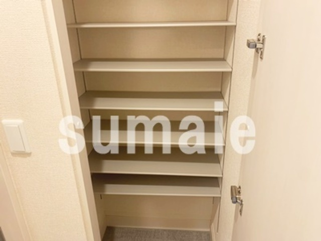 コンフォール　セイワの収納|シューズボックスです☆