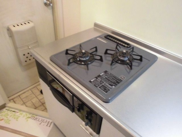 コルシード祐天寺のキッチン|コンパクトなキッチンで掃除もラクラク
