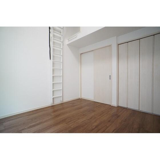【内装】 | Ｂｅａｍｓ　Ｐｉｎｅ | 白を基調とした清潔感あるお部屋