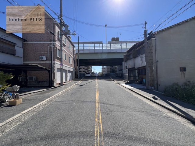 大阪市旭区生江1丁目の前面道路含む現地写真