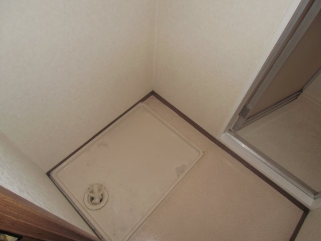 花見ビルの内装