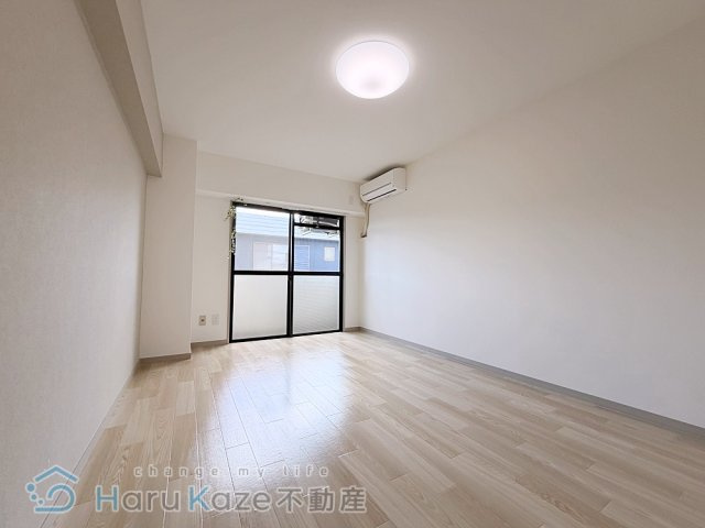 【居間・リビング】 | ハートイン白砂町W棟【名古屋市賃貸・全戸角部屋】