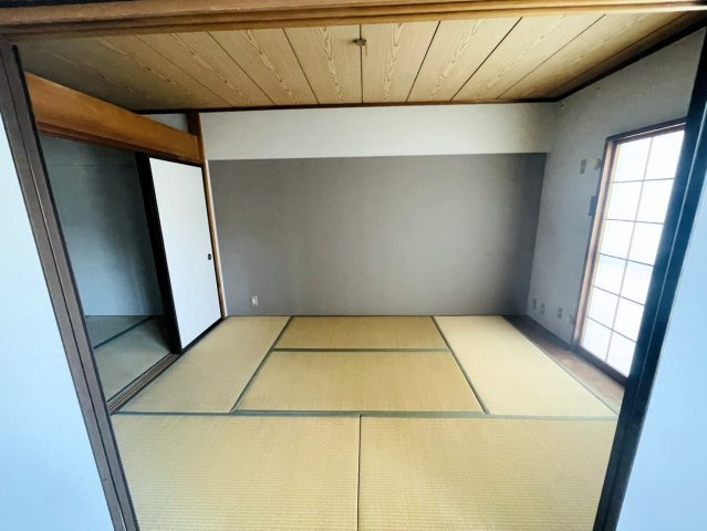 サンポートハイツの和室