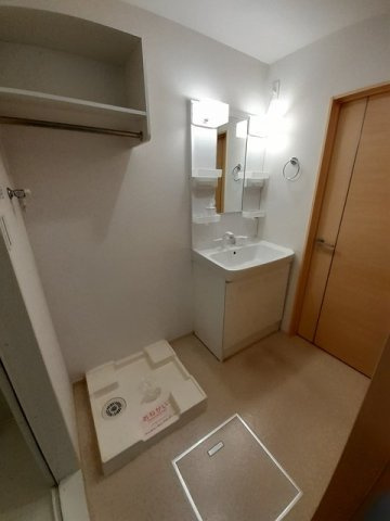 エアリー　カーサＡの洗面所