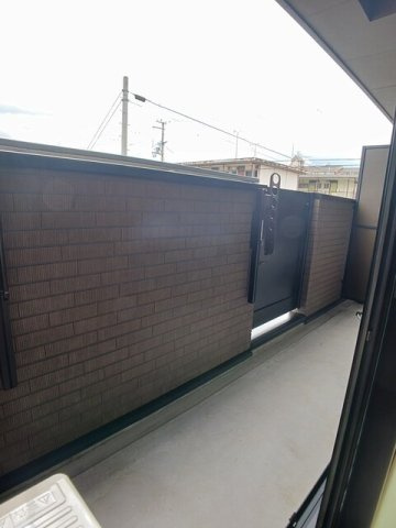 ヒカルサ東加古川のバルコニー