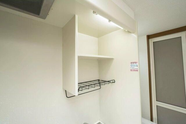 ＡＰ７１５　プレステージ椎名町の収納