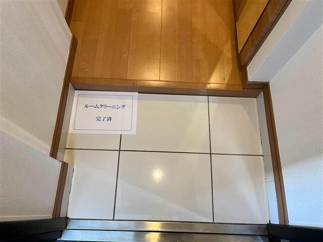 ＬＵＭＥＥＤ飯田橋の玄関