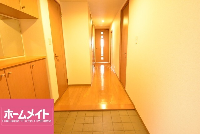 サーパスシティ大供の玄関