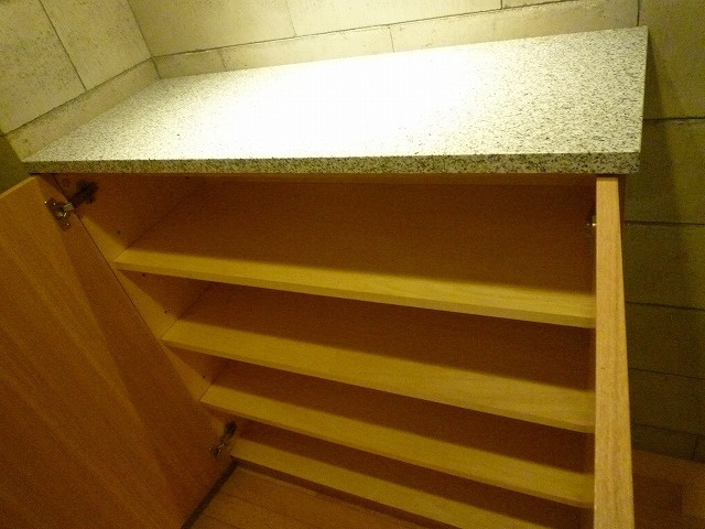 Ａｂｉｔａｒｅ　ＭＩＴＡの内装|下駄箱