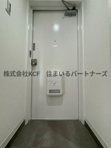 ラフィネの玄関|収納もある玄関です