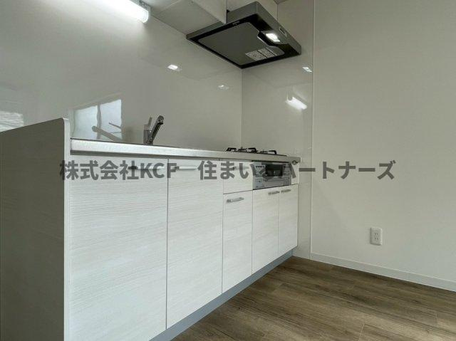 ラフィネのキッチン|コンパクトなキッチンで掃除もラクラク