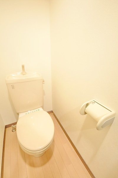 千葉市中央区今井２丁目の賃貸マンションのトイレ
