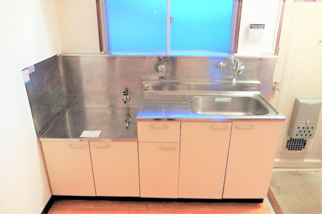相模原市南区麻溝台８丁目の賃貸マンションのキッチン