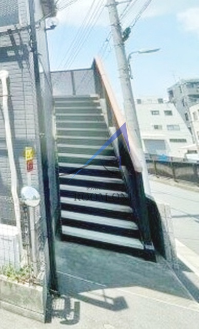サンハイム久が原のその他共用部分|共用階段です。