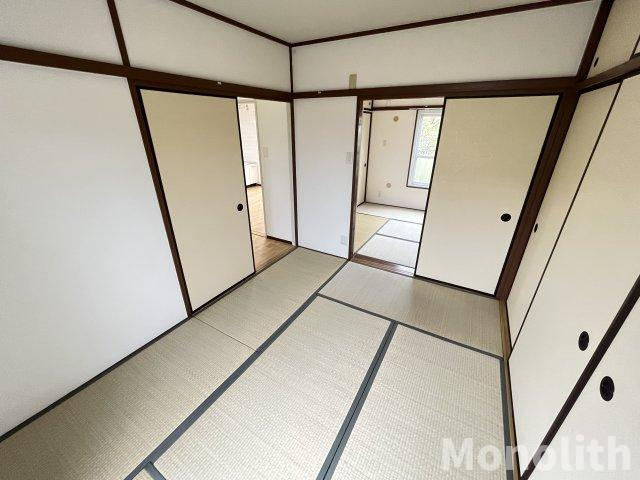 鶴山台46号棟の内装