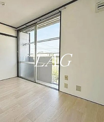 【居間・リビング】 | デファンス小川 | 洋室のお部屋です。