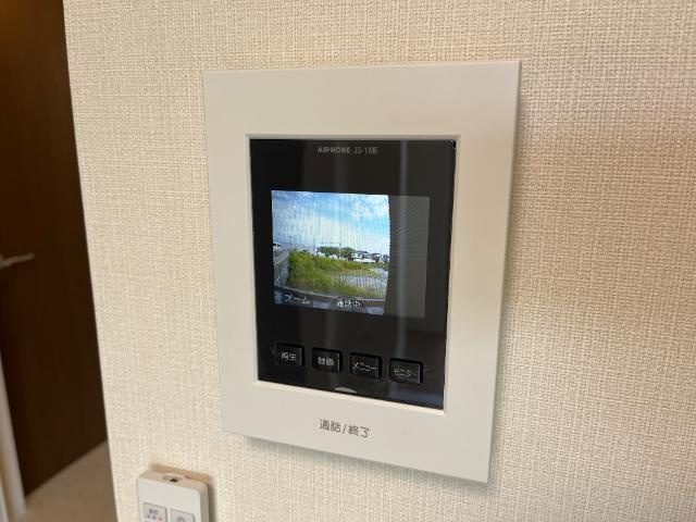 クレスト・若宮の内装|カメラ付インターホン