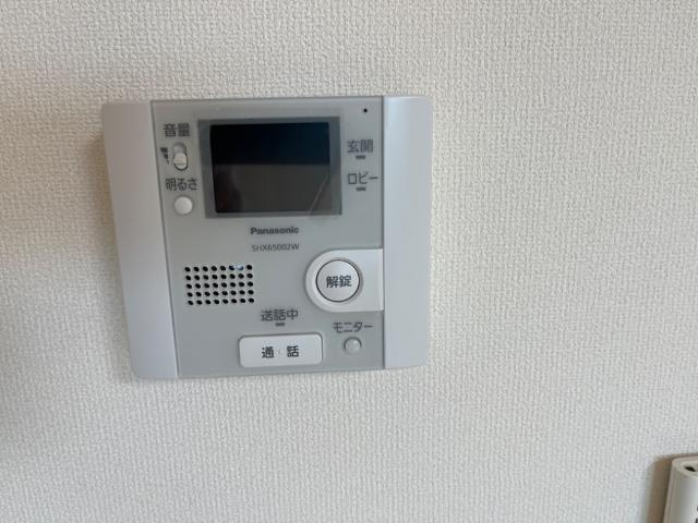 アーバンレジデンス東加古川の内装|カメラ付インターホン