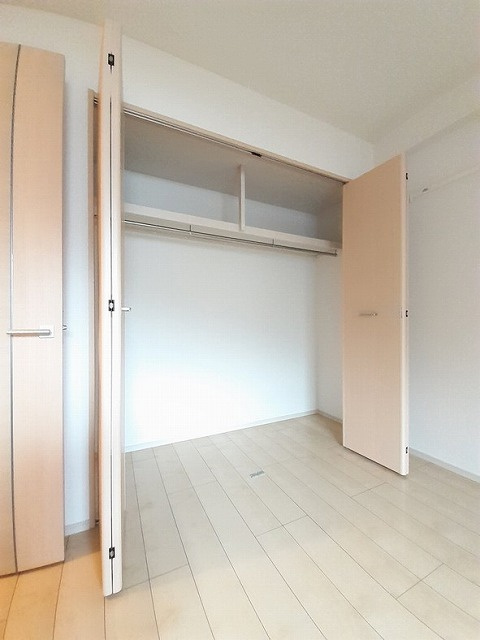 横浜市泉区和泉町の賃貸マンションの収納