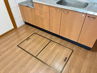 【キッチン】 | サンモールパレス | 床下収納（イメージ）