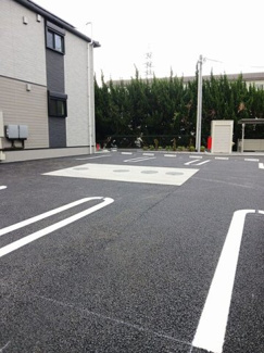 【駐車場】 | カルムコリーヌ | 駐車場完備です