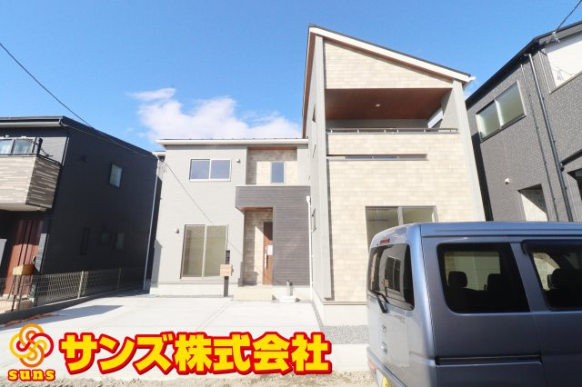 郡山市安積荒井3丁目　　　　１号棟　　　安積第１小学校、安積中学区の外観|南側から見た外観♪
