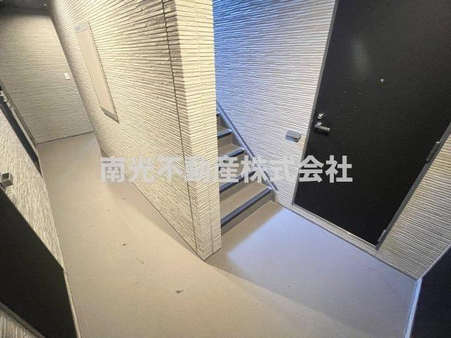 D porta refinardのロビー