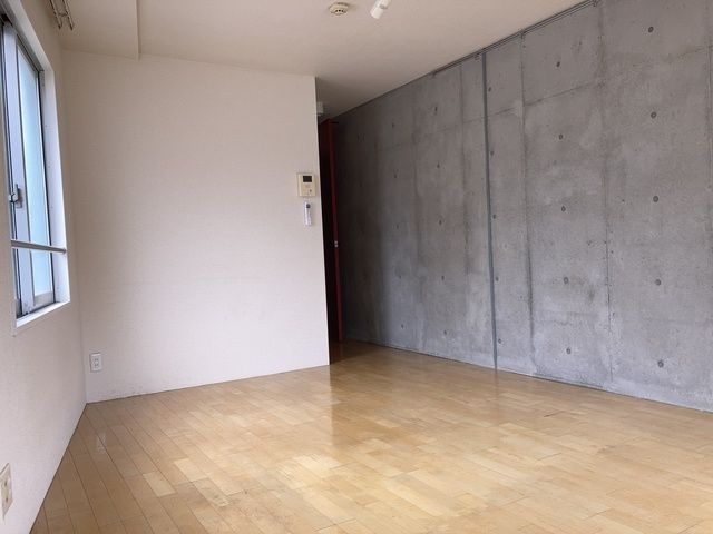 アート・フル渋谷松見坂の居間・リビング|ゆったりとしたリビングです