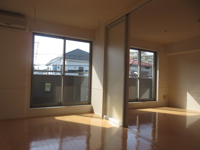 足立区扇１丁目の賃貸マンションの寝室|★南面の居室★