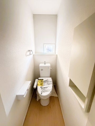 橿原市川西町第３　全１棟のトイレ|１階トイレです