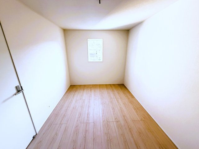 橿原市川西町第３　全１棟の洋室|個人の部屋や寝室として使える洋室です