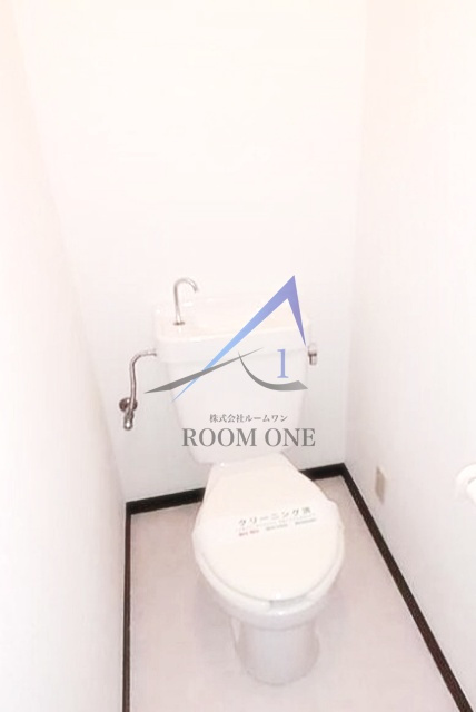 トランブルアパルトメントのトイレ|トイレです。