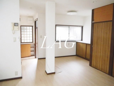 【居間・リビング】 | 梯コーポ | 洋室のお部屋です。