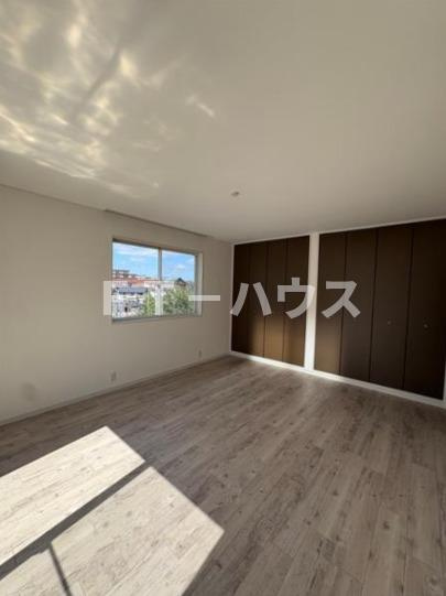 習志野市新栄１丁目住宅（０００６２７８）の居間・リビング