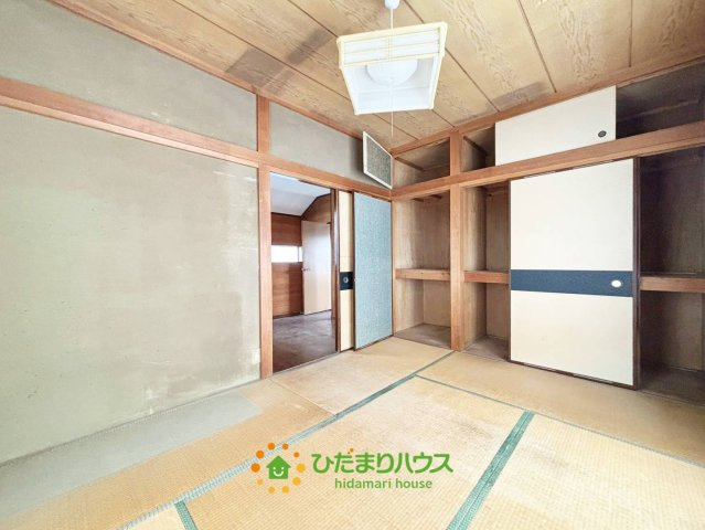 上尾市大字久保　中古一戸建ての収納