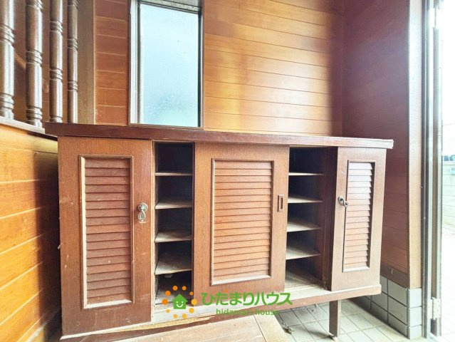 上尾市大字久保　中古一戸建ての収納