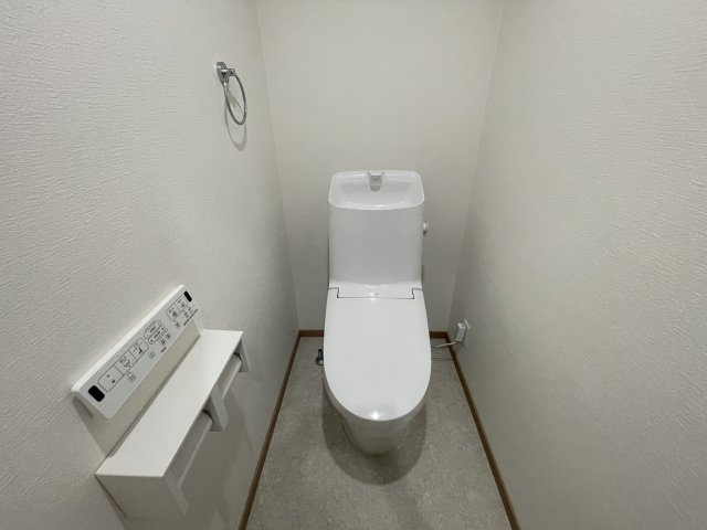 エバーライフ筥松第1のトイレ|トイレ新品交換済み。